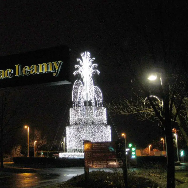 CE ROHS Certificated Custom Big Large Project New Year Decoration Street Pole Commercial 3d LED Fountain Light