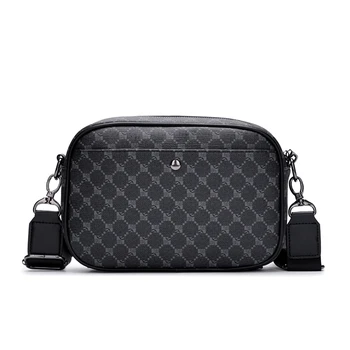 Wholesale Professional Men Cosmetic Makeup Bag PU Leather Modern Trendy Cases Travel Toiletry Cosmetic Bags With Shoulder Strap