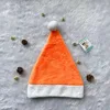 Cappello in peluche a forma di palla di neve arancione