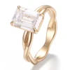 Anillo de oro macizo de 14 quilates con diamante de laboratorio