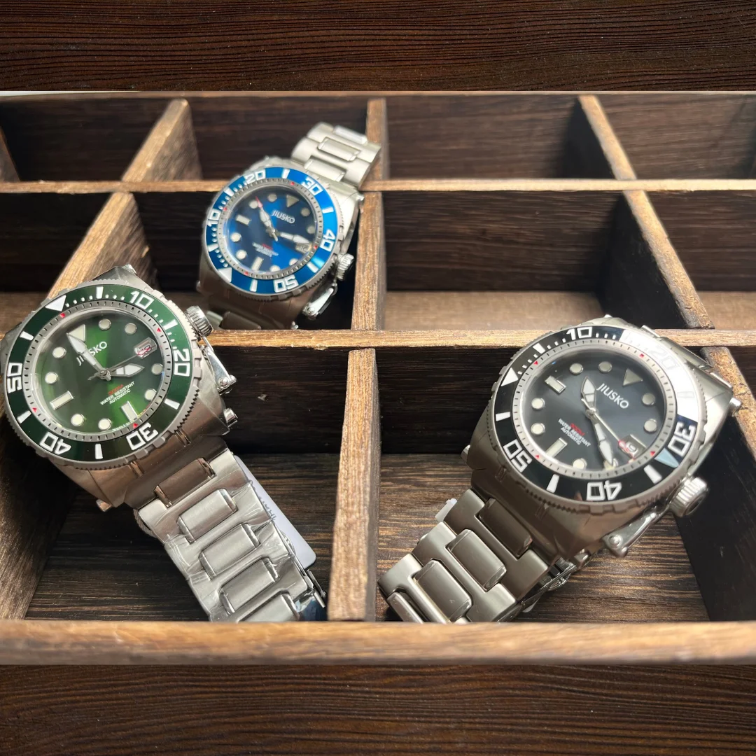 Customization 30 ATM NH35  Automatic Movement Mechanical Watch Titanium Case Luminous Dive Watch