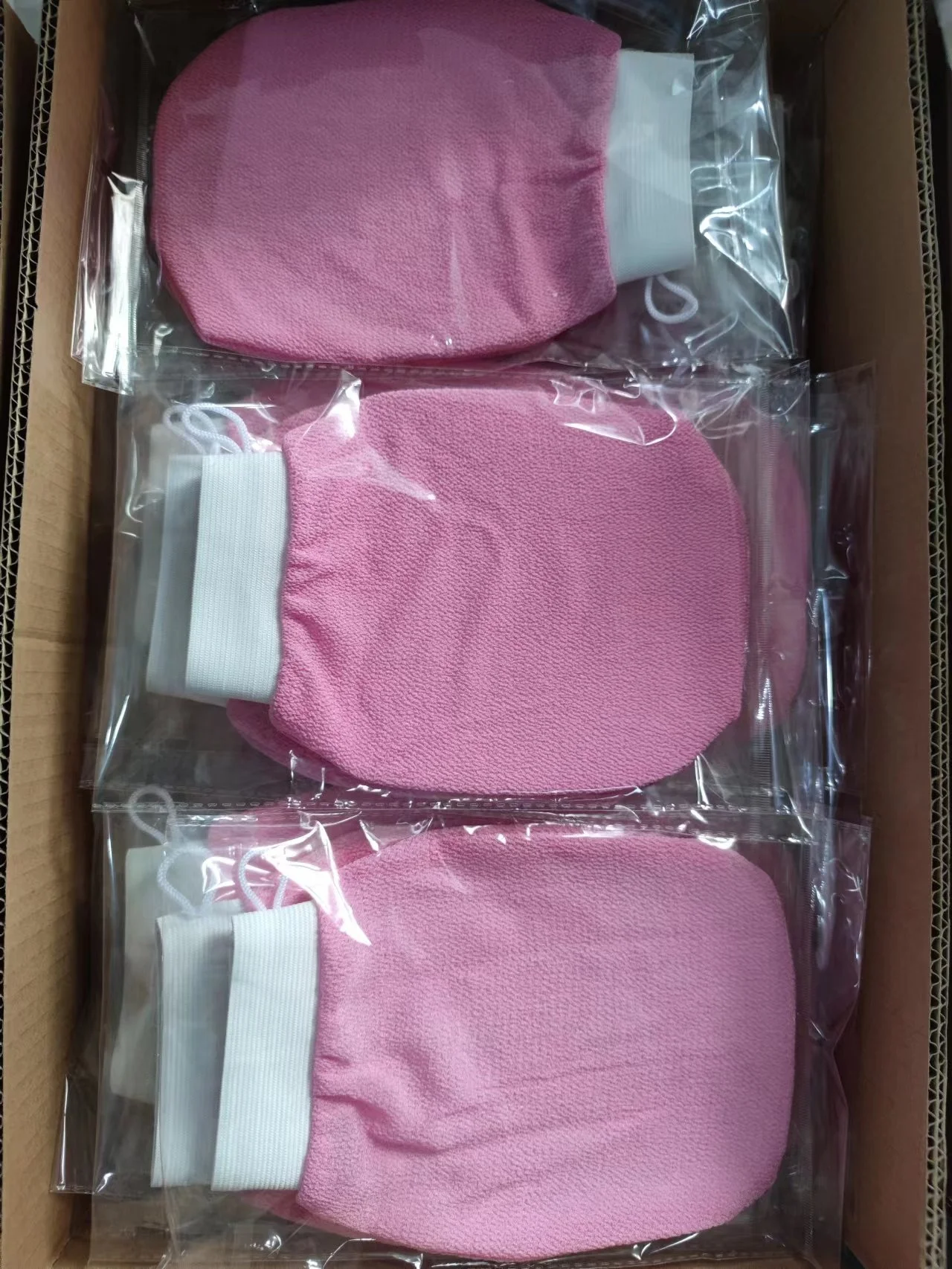 Перчатка для ванной из 100% вискозы