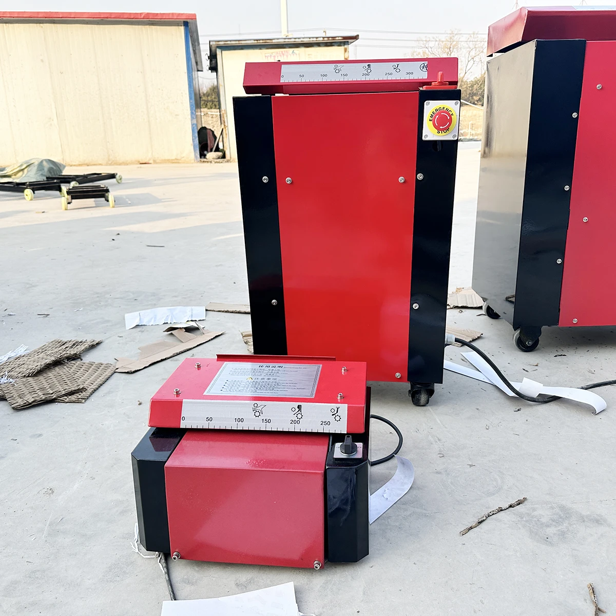 Cardboard Shredder Corrugated Paper Crinkle Cutter Carton Box Cutting Recycling Machine Honeycomb Cardboard Perforation Cutter