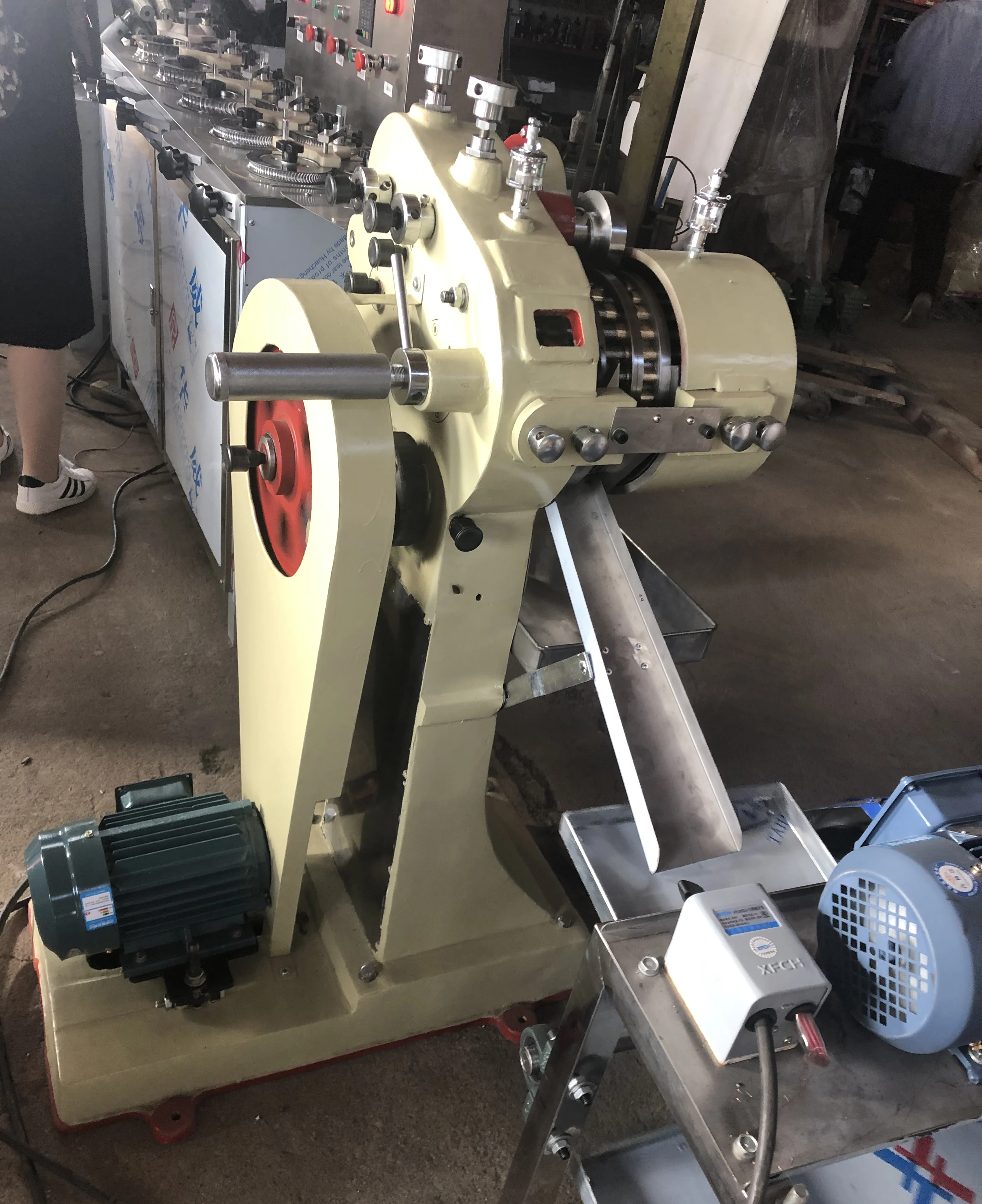 Lollipop Toffee Hard Candy Making Machine