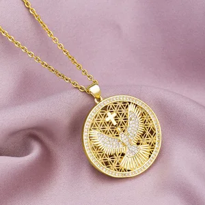 Best-selling Eagle Guardian Cross Pendant Necklace for Men and Women 18K Gold-Plated Jewelry Inlay with Zircon