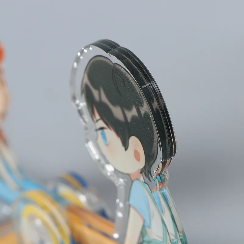 Акриловая подставка для настольных дисплеев