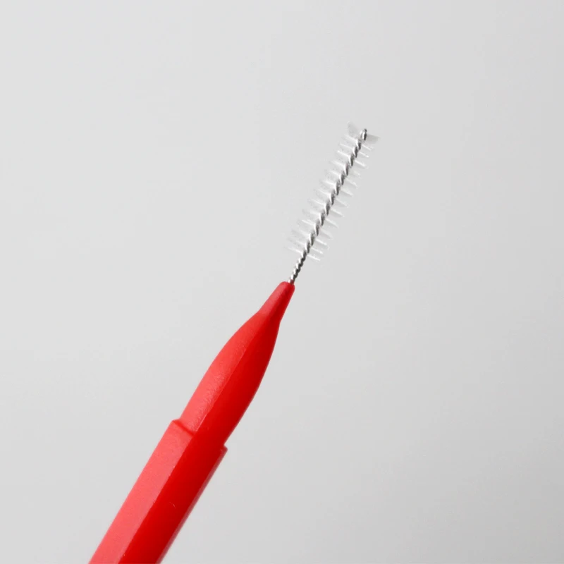 Межзубная щетка разных размеров