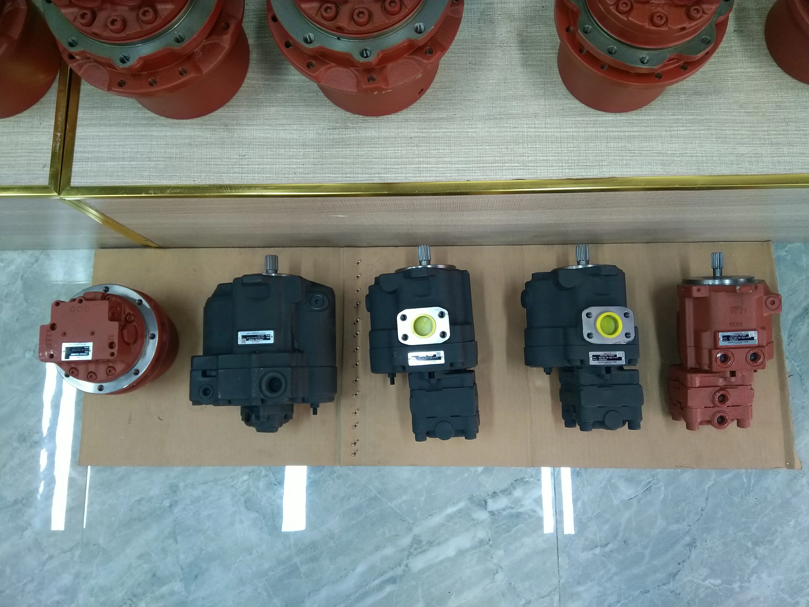 ミニショベル用交換用ナチポンプHitachiZX17 ZX18 EX20 EX30 EX33