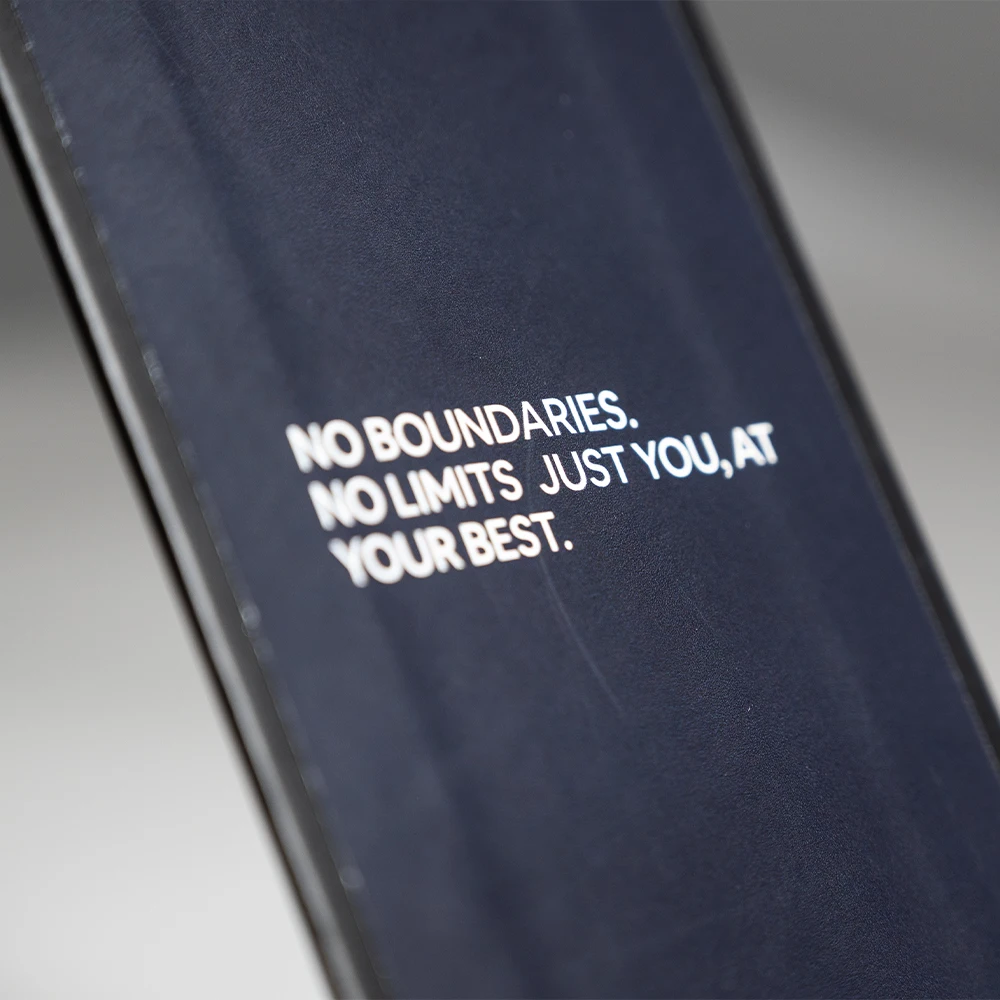 Caixa de Produtos de Saúde Magnética Preta de Alta Qualidade com Impressão a Laser, Logotipo Personalizado e Encaixe de Espuma em Formato de Livro