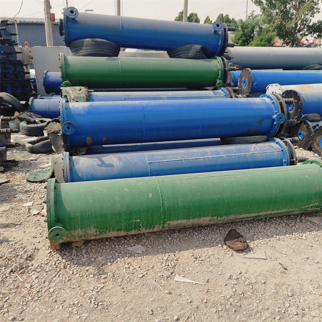 The tubular condenser is used to separate and recover chemical substances and condense steam in petroleum refining