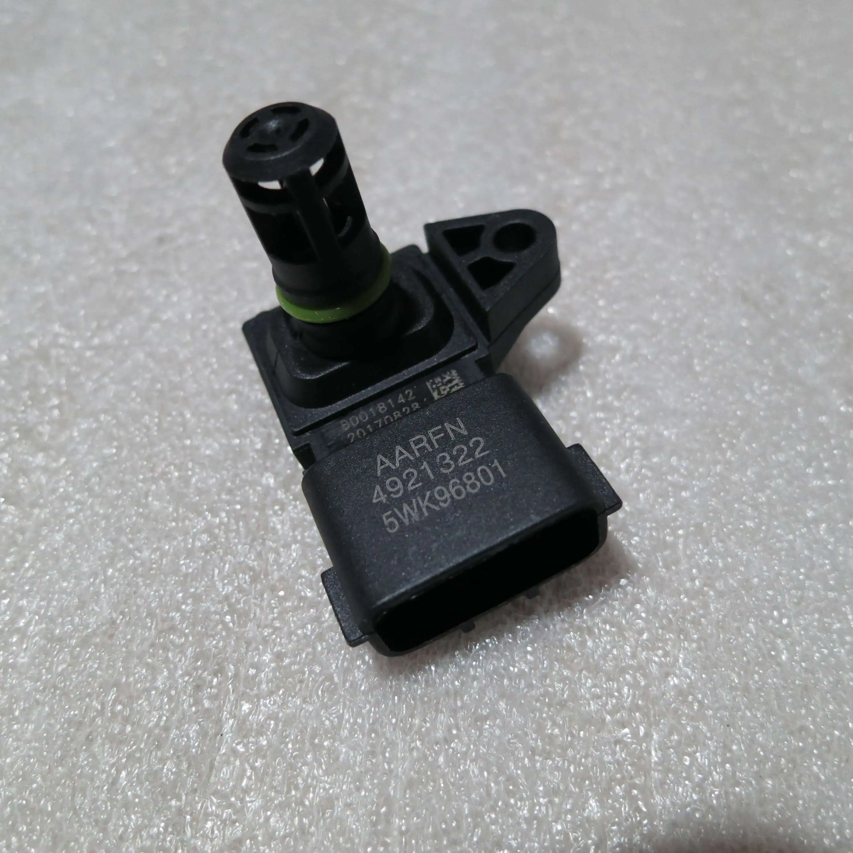 4921322,2897333 (1).JPG