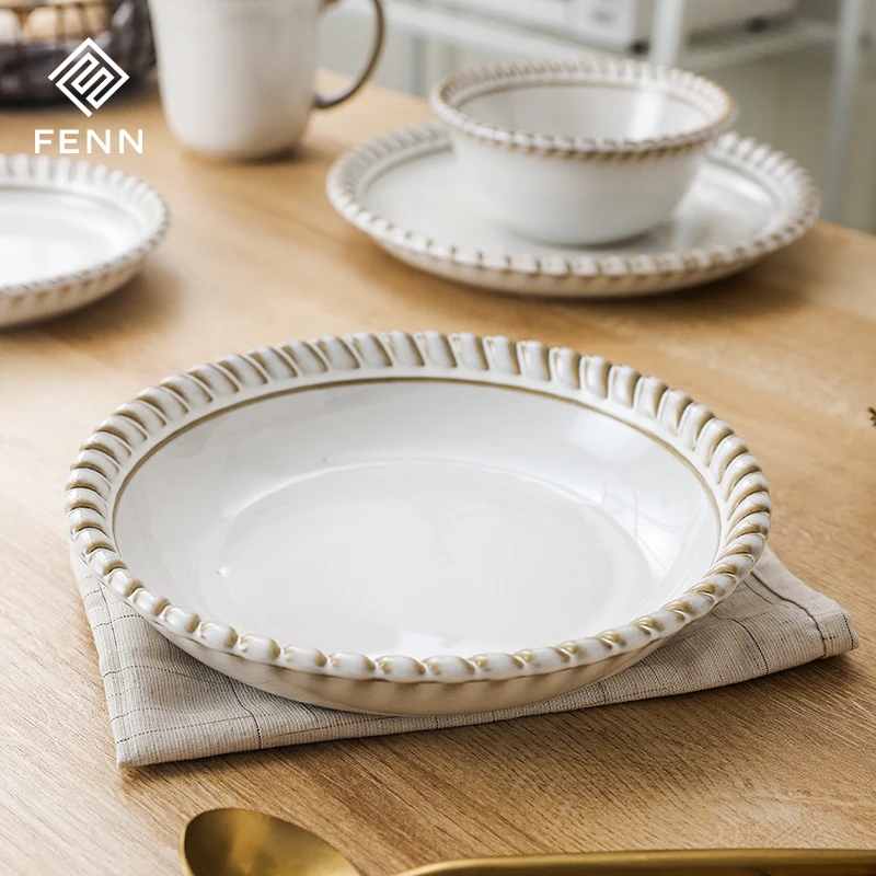 Decoration Unique Design Carve Wave Edge Round Deep Soup Salad Plates OEM Eatery Wholesale Ceramic Dinner Plate For Restaurant