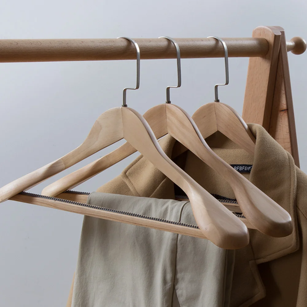 Factory Direct Non-slip Teeth Bar Suit Bulk Clothes Hangers Shop Hanger Multi-purpose Hotel Wooden Hanger