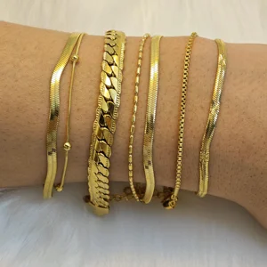 Ilona Wholesale Price New Women's 18k Gold Plated Stainless Steel Fashion Bracelet Thin Link Chain Bracelet Set Jewelry