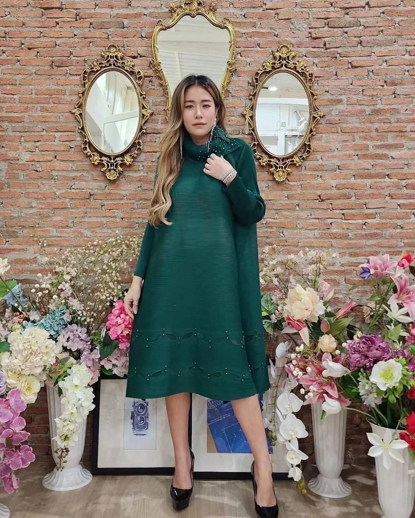 Women's Breathable Eco-Friendly Elegant African Kitenge Designs Solid Chiffon Long Sleeve Ruched Pleated A-Line Casual Women's Breathable Eco-Friendly Elegant African Kitenge Designs Solid Chiffon Long Sleeve Ruched Pleated A-Line Casual