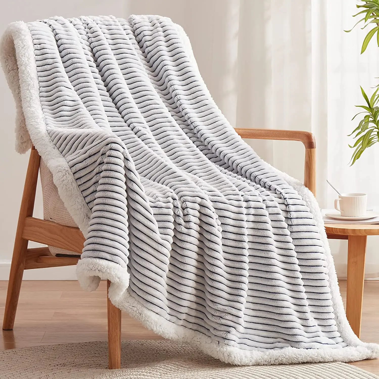Luxury Double Layer Jacquard Ribbed Stripe Reversible 2Ply Sherpa Fleece  Throw Blanket