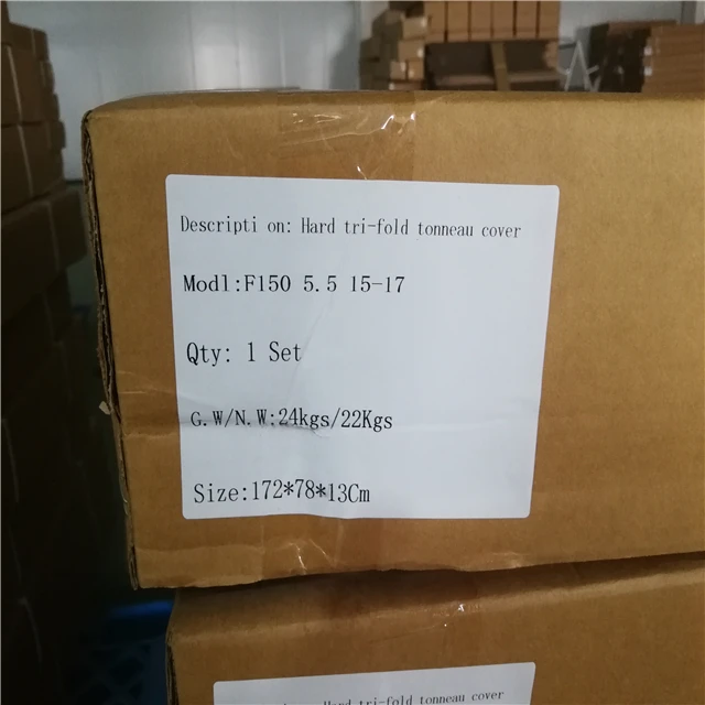 2014 Tundra Rough Country Tri Fold Lo Pro Bed Cover Top Truck Bed