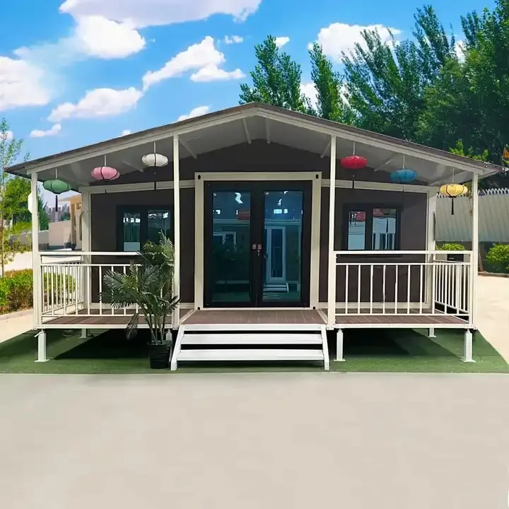 40FT Expandable 40Ft Mobile Home Caravan 2-4 Bedroom Portable Houses for Office or Outdoor Use Modern Container House Design