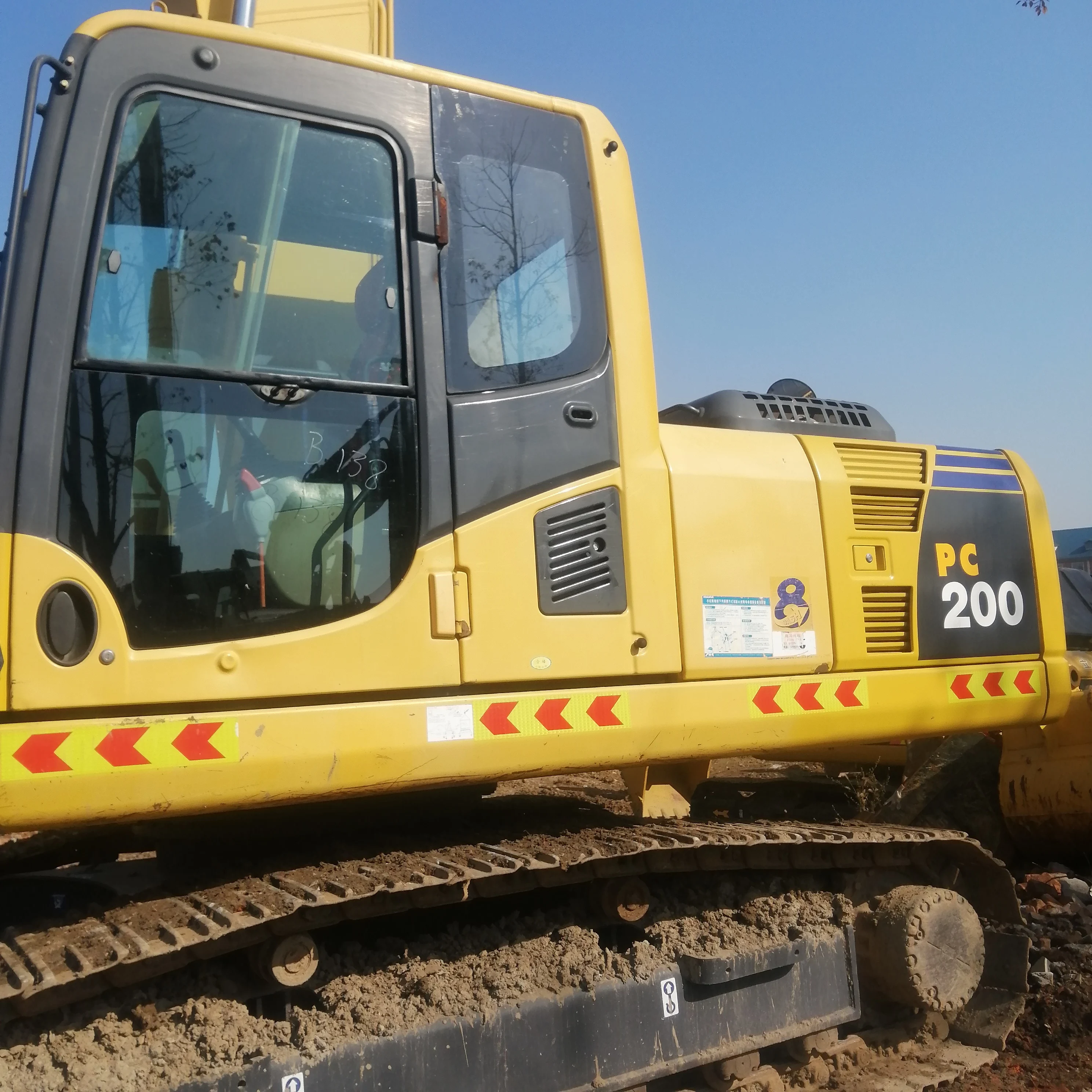 Good Condition Japan Komatsu Pc200-8 Used Excavator   Komatsu Pc200-6 