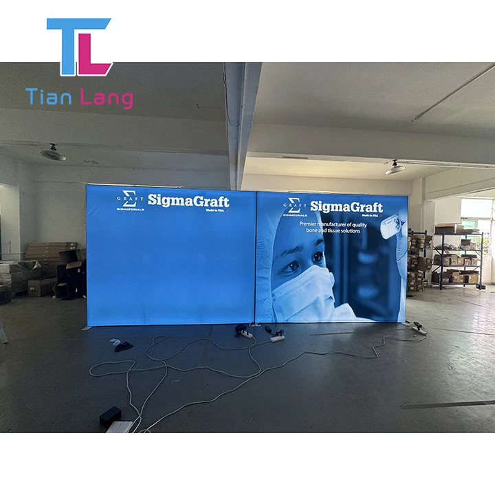 Modulinių 3*3M LED apšviestų rodymo standų su tensyviniu audinio rėmu renginiams ir reklamai