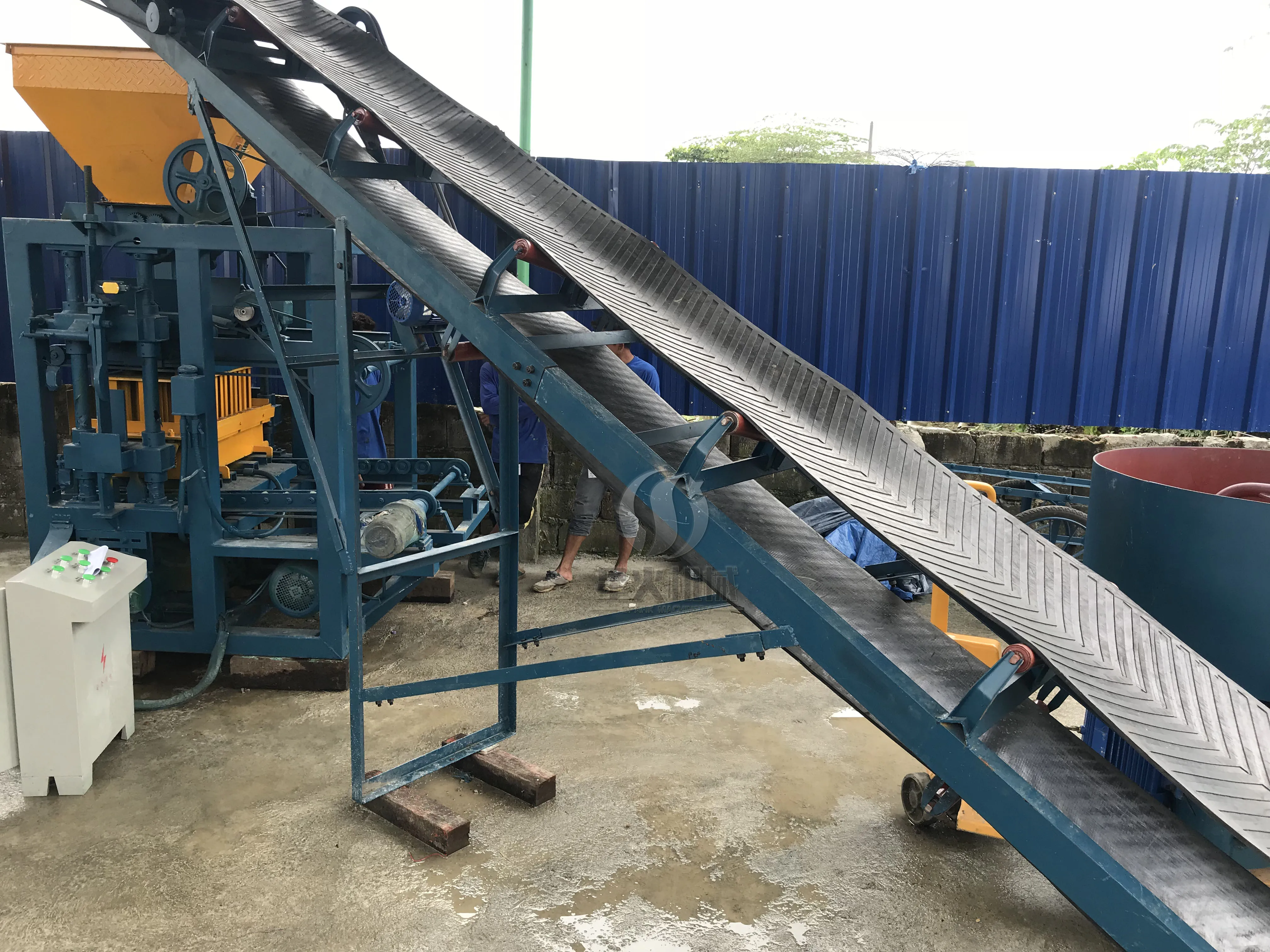 Automatic Hydraulic Concrete Cement Brick Block Making Machine Granite ...