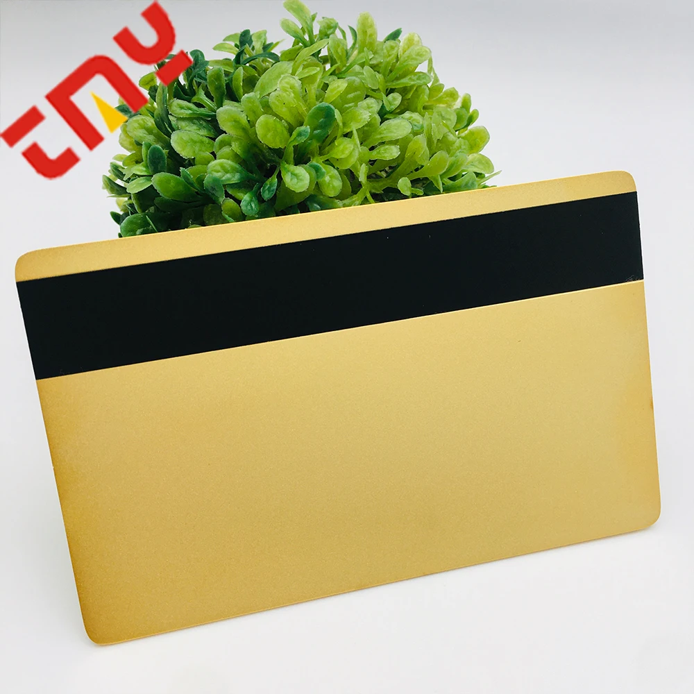 Индивидуальные высококачественные полированные заполненные 24 карата Золотые Зеркальные металлические кредитные карты для лазерной гравировки