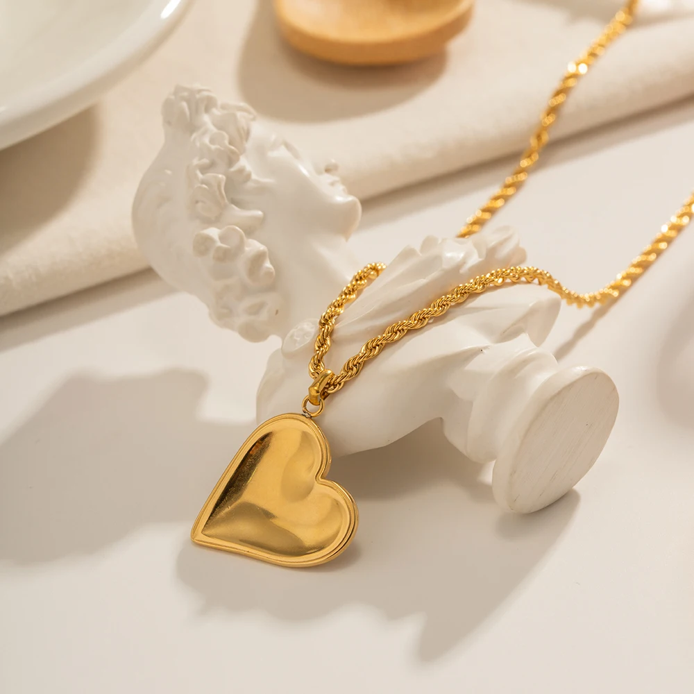 Retro Smooth Heart Pendant Necklace 18k Stainless Steel Real Gold