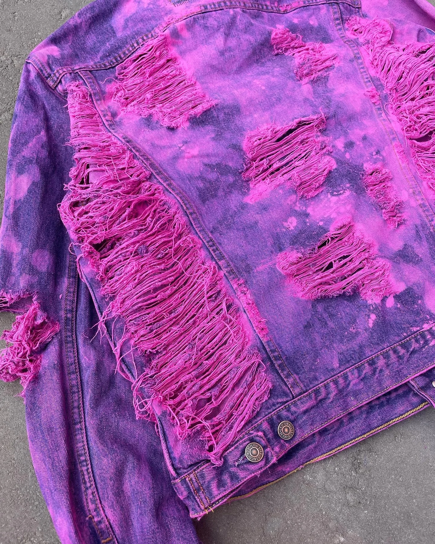 Salati Custom Designer Streetwear Hip Hop Man Zip up Tie Dye Destroyed Wash Oversized Vintage Jeans Denim Jacket Men Jackets gallery 4