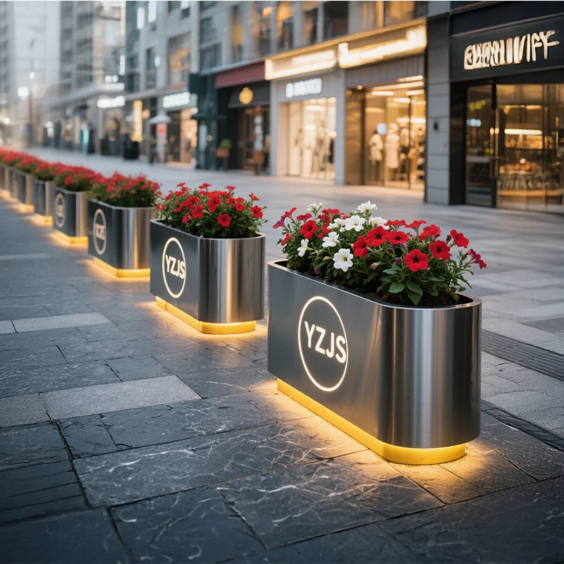 Sidewalk light flower box