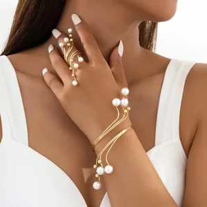 New Elegant Exaggeration Double Layer Large Pearl Bangles for Women Fashion Geometric Irregular Ring Accessories Jewelry Set