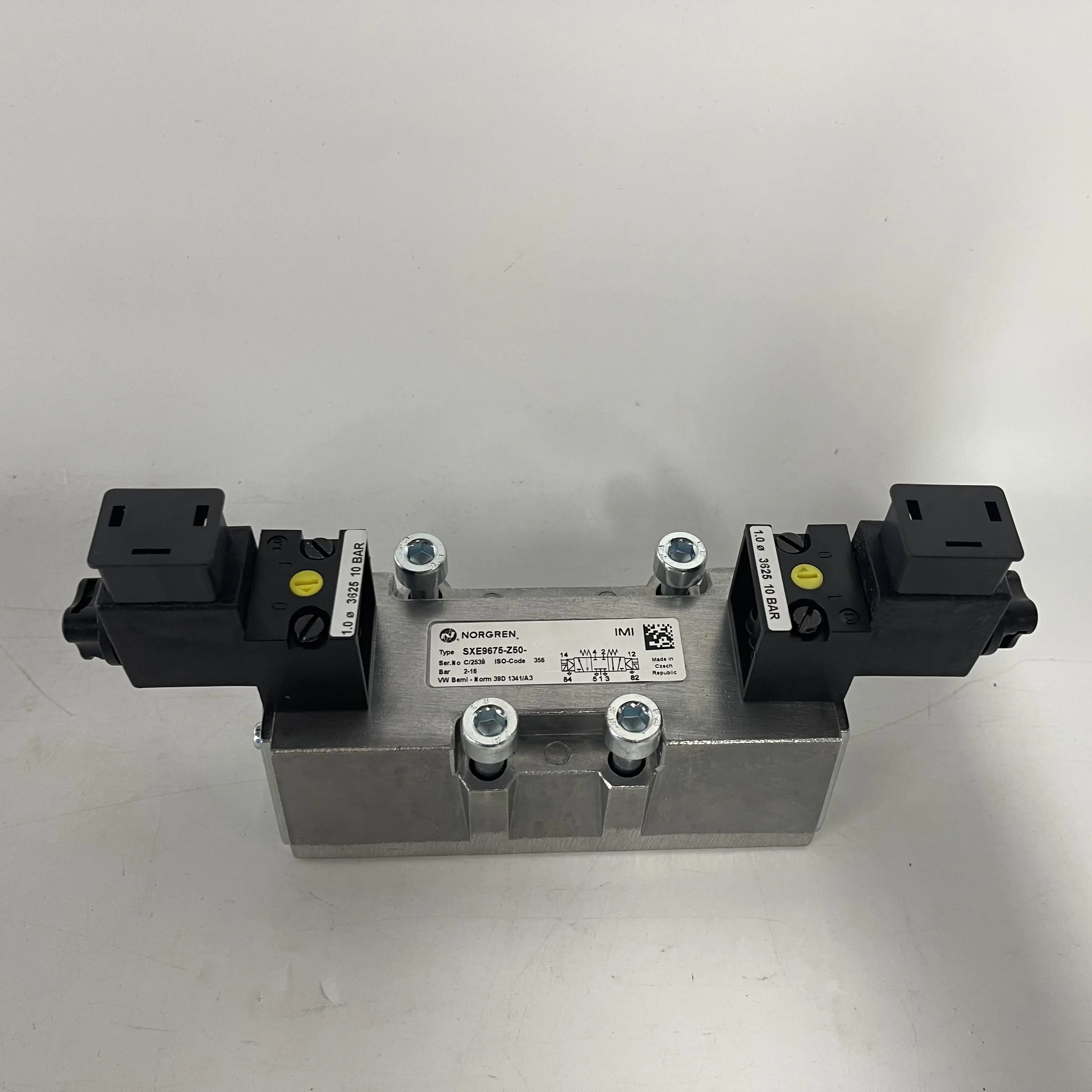 Norgren Pneumatic Solenoid Valve SXE9675-Z50-