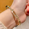 สร้อยข้อมือทอง