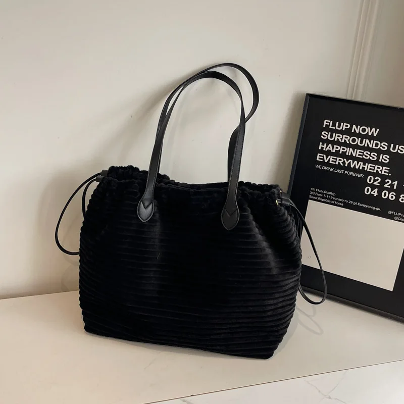 Winter New Women’s PVC Large Capacity Tote Bag Stitching Splicing Drawstring Closure Single-Shoulder Strap Polyester Lining