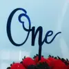 Blu profondo simile a uno specchio