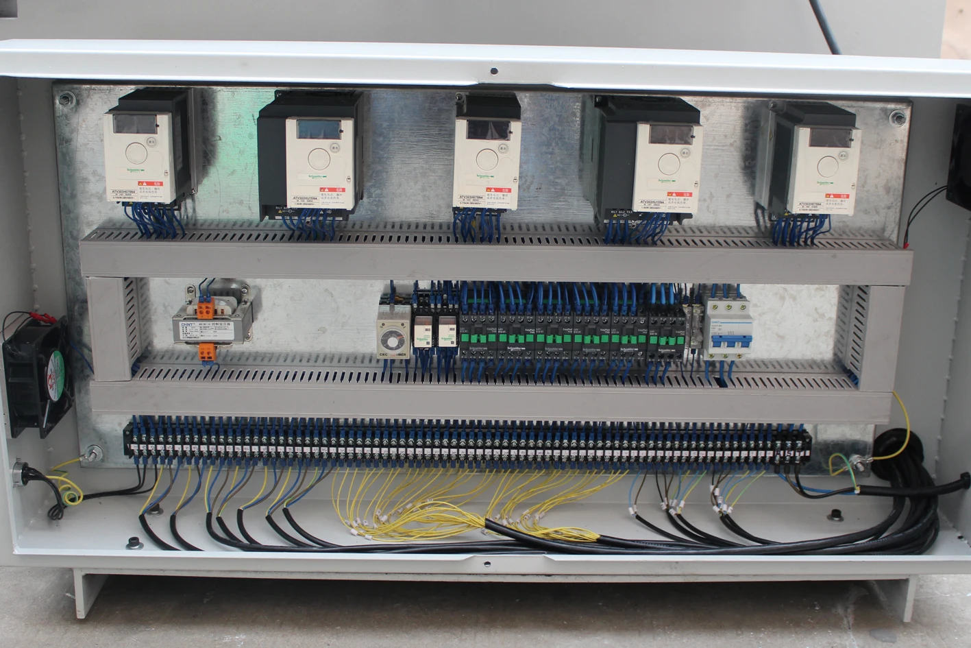 Краска один ролик Coater/дерево живопись машина/мебель живопись