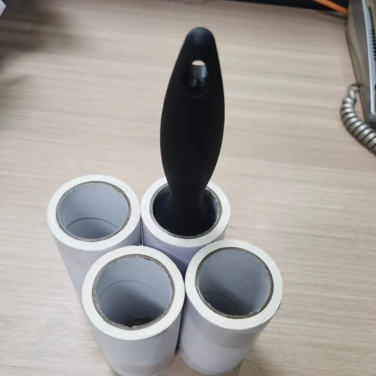 Manual Style Wood Plastic Giant Long Handle Travel Pet Hair and Clothes Lint Roller