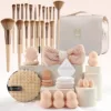 Trousse de toilette beige, ensemble 41 pièces