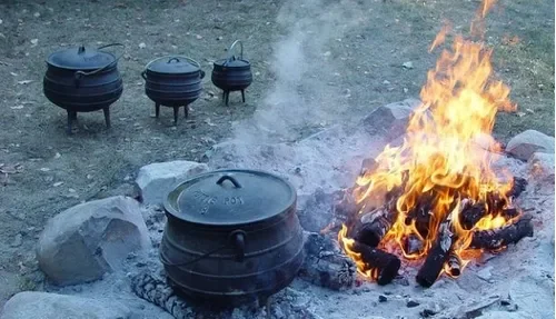TOP QUALITY Different Sizes 3 Legs Cast Iron Camping Dutch Oven POTJIE POT Big Cauldron Stocked for SALE