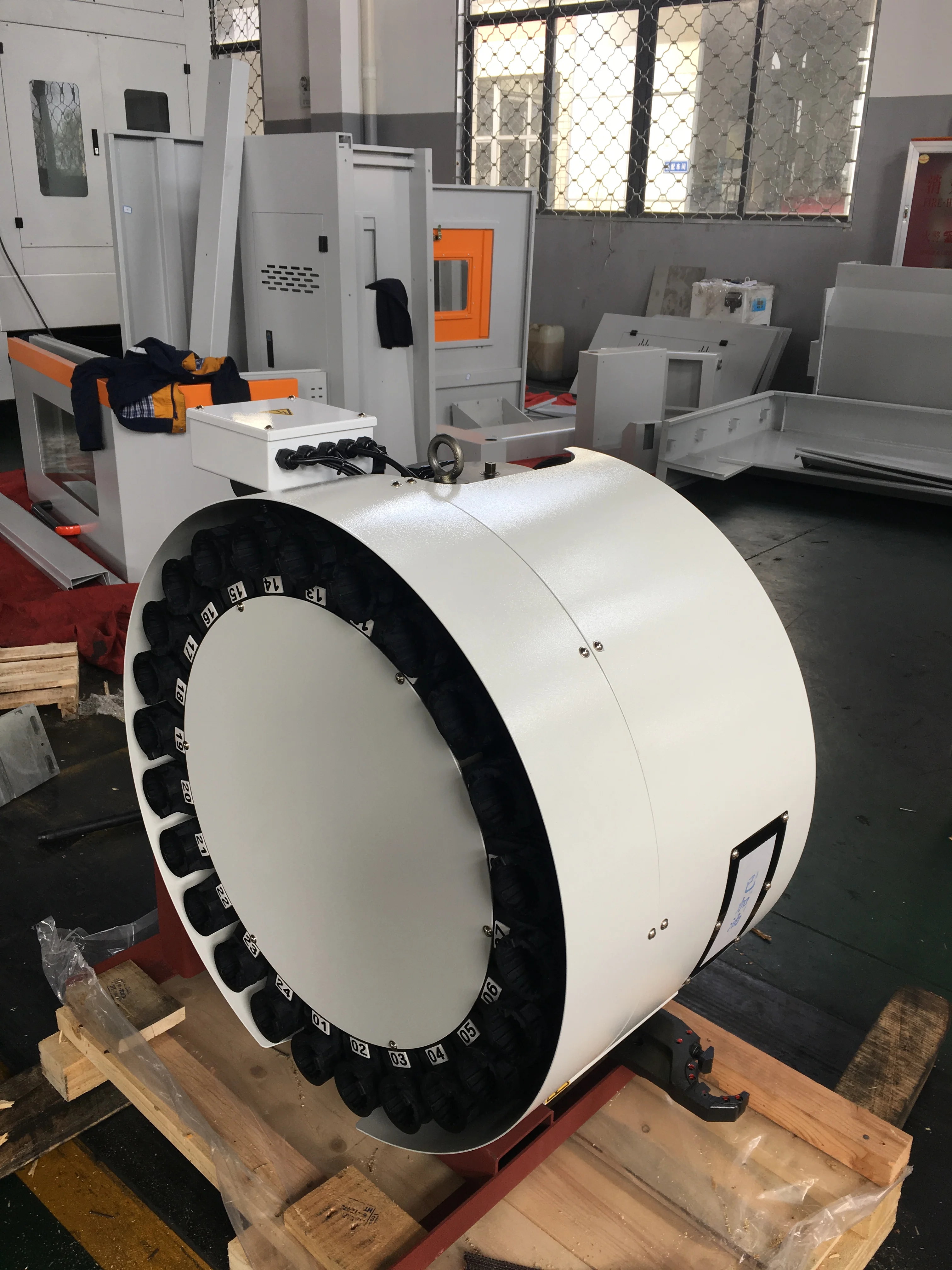 
 Maxtors 3/4/5 axis GSK218 вертикальный Высокоточный ЧПУ дешевый vmc фрезерный станок цена в Индии FANUC/Mitsubishi/Siemens опционально  