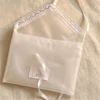 Organza y encaje