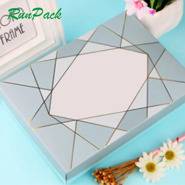 Custom Logo Biodegradable Food Grade Paper Bakery Donut Packaging Pink Fast Food Delivery Mochi Donut Box With Window