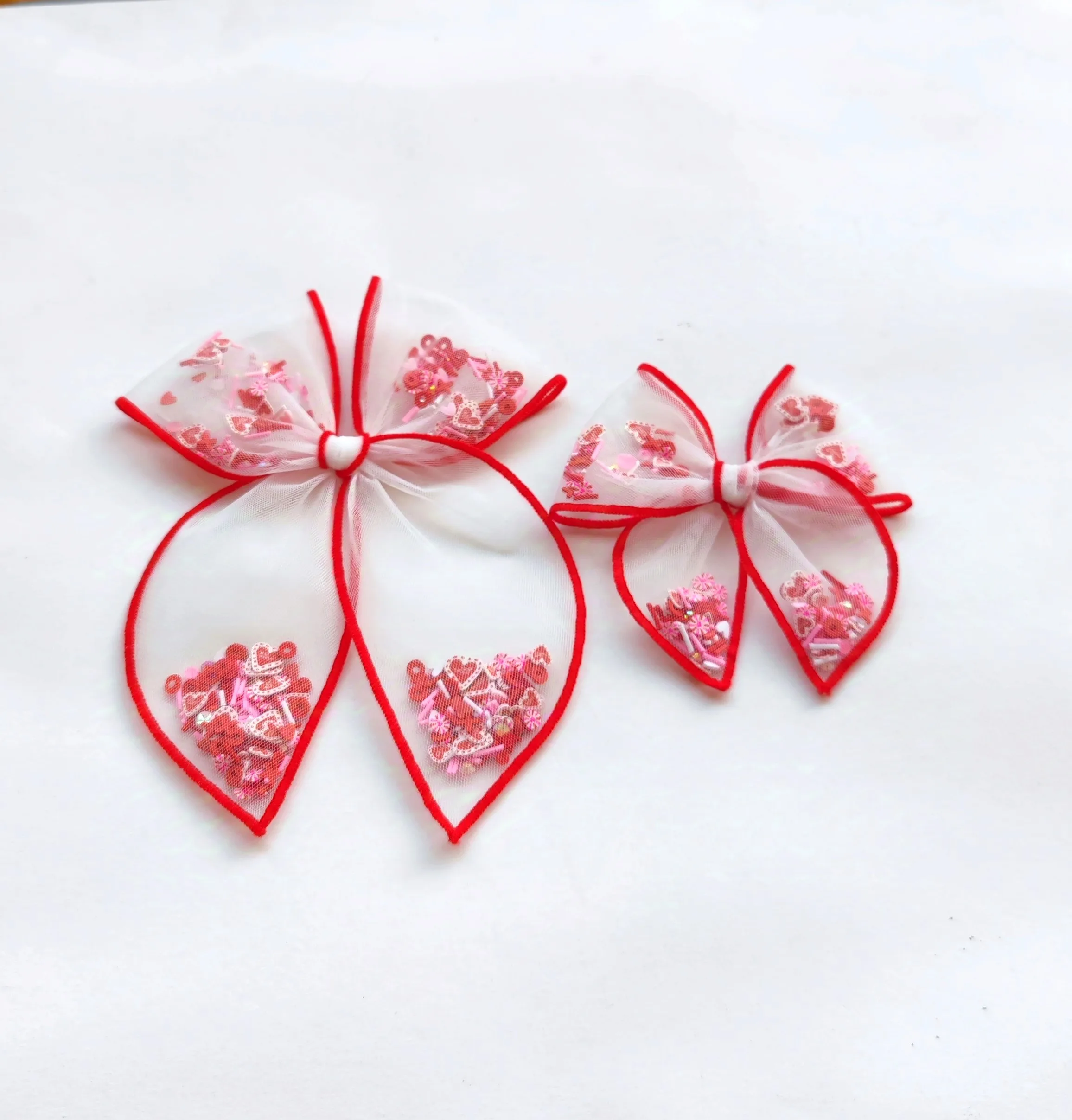 Заколка-бант для волос