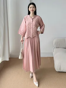Miyake Pleated Casual Ladies Suit High-End Large Size Loose Top & Skirt Two-Piece Set Effortless Elegance for Every Occasion