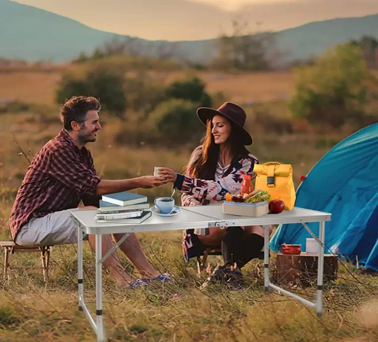 outdoor folding table.jpg