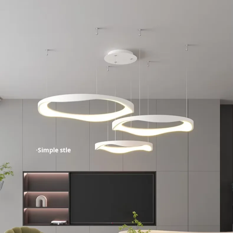 ثريا حديثة على الطراز الإيطالي بشكل حلقي، مصباح بسيط لغرفة المعيشة، تركيبات إضاءة بسيطة، ثريات ومصابيح معلقة