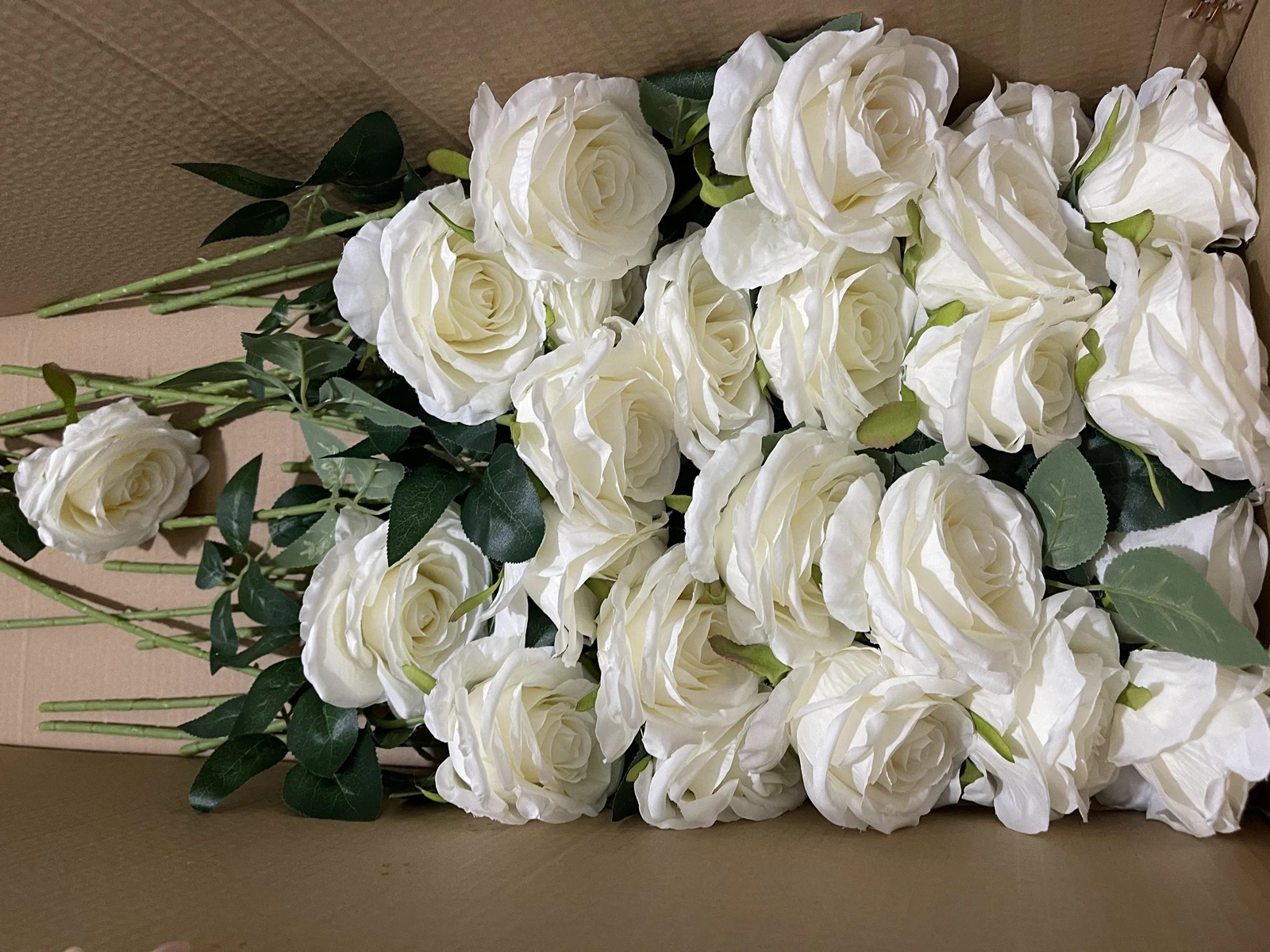 Ifg Floral Supplies Romantic 55cm Long Stems White Flowers Artificial