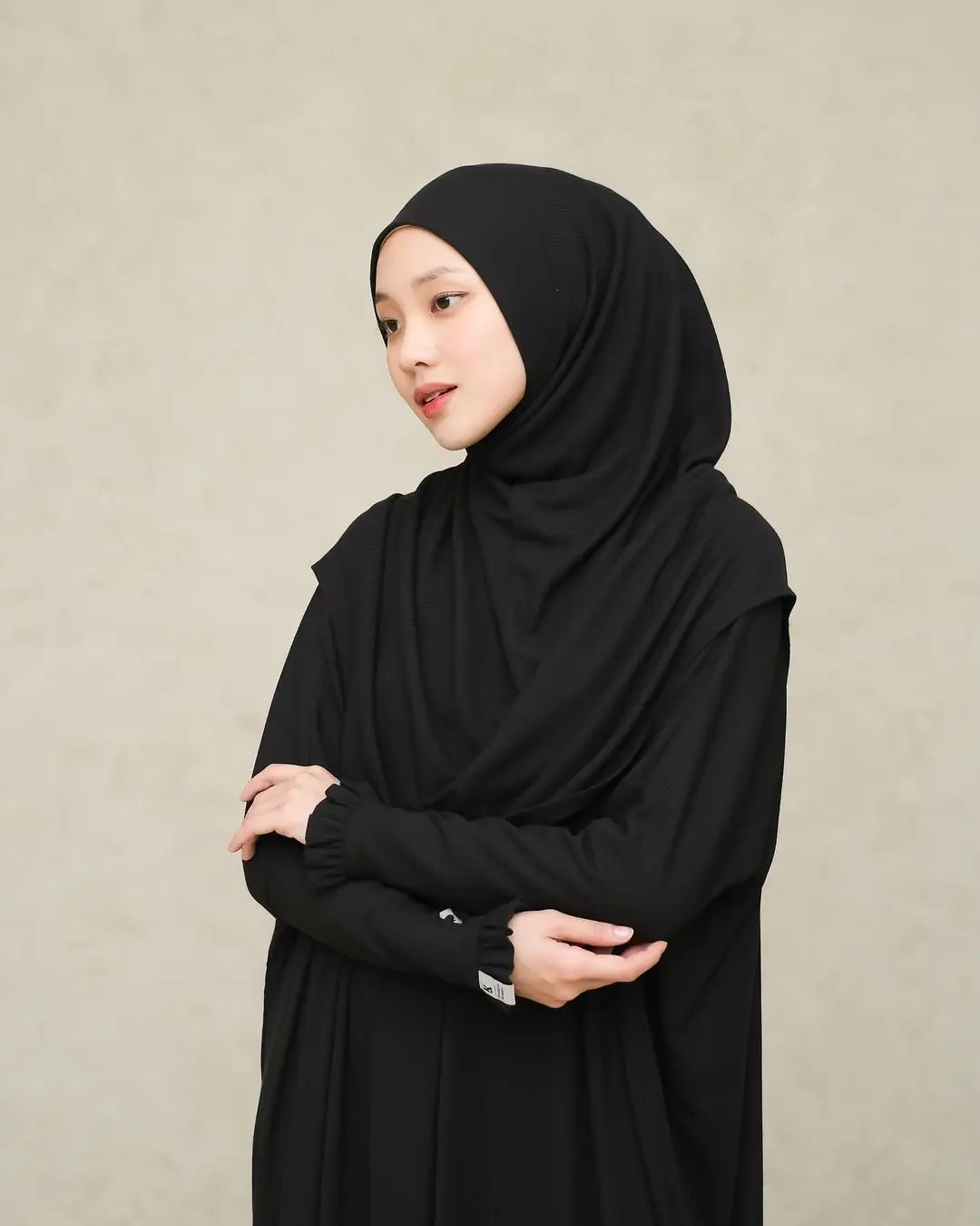Sciarpa Hijab musulmana morbida e sottile di lusso da donna lunga tinta una avvolgente per la testa per le donne Sciarpe Hijab da donna Velo