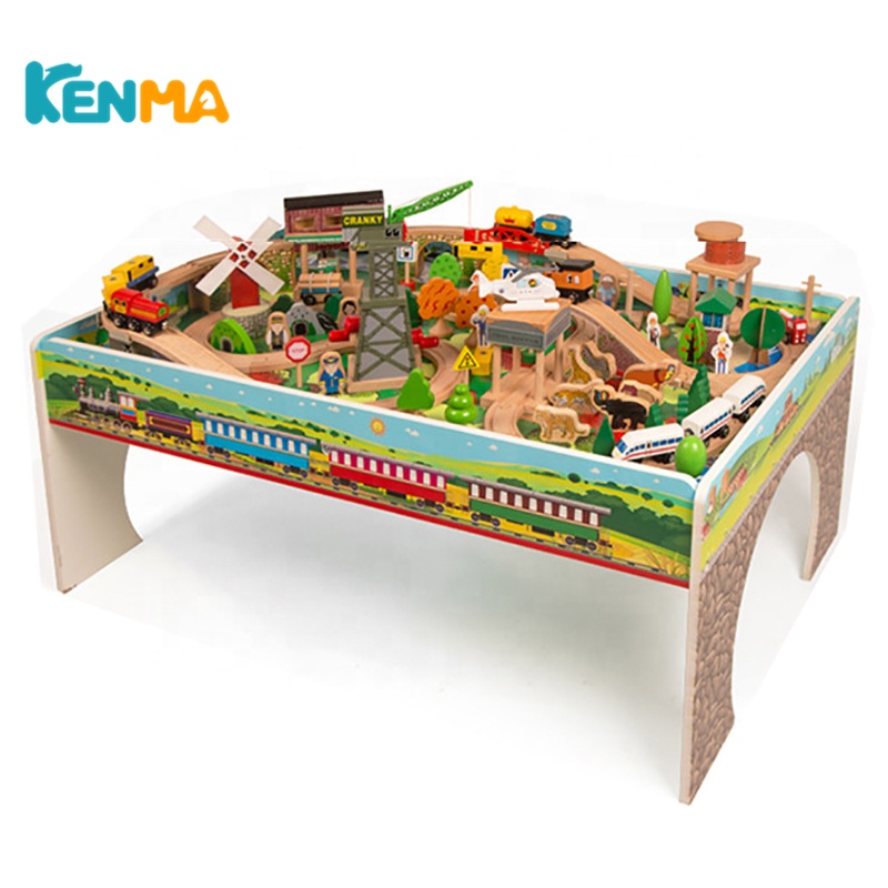
110 шт. настольные игрушечный Игровой набор «Томас и его деревянный поезд трек игрушки деревянная железная дорога стол треков 