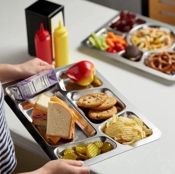 Customizable stainless steel rectangular divider trays bulk, 5-part dinner plates for all groups