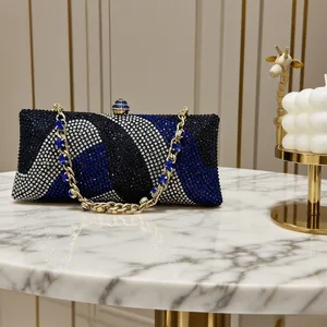 Luxury Women's Designer Evening Bag Full Rhinestone Golden Clutch Chain Sparkle Wedding Party Purse Popular Fashion Polyester